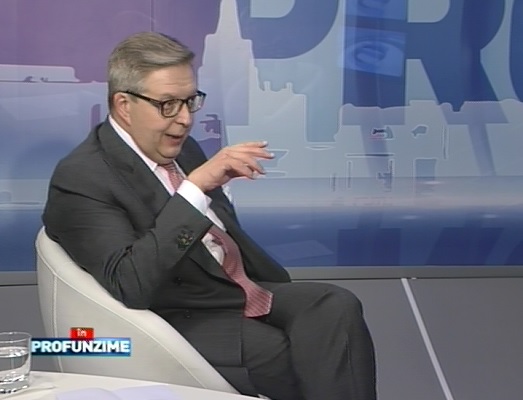 Cum raspunde Pirkka Tapiola la intrebarea: "Cum vedeti votul uninominal promovat de catre PD?"