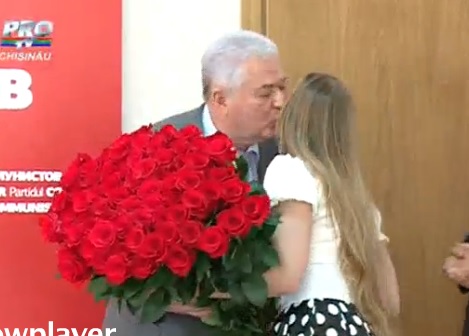 Fostul presedinte de tara, comunistul Vladimir Voronin, implineste astazi 76 de ani