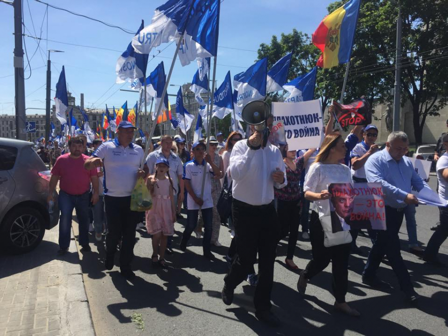 LIVE VIDEO. Mars si protest organizat de Partidul Nostru - "Ultimul sunet pentru Plahotniuc" - FOTO/VIDEO