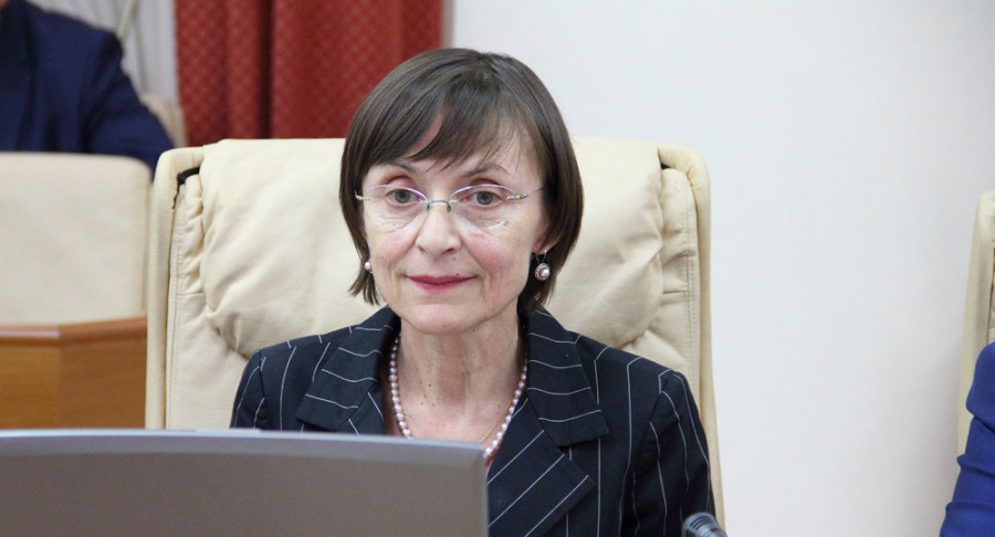 Desi a plecat de la ministerul Educatiei inca acum doua luni, pe site-ul institutiei, Corina Fusu ramane ministru - FOTO