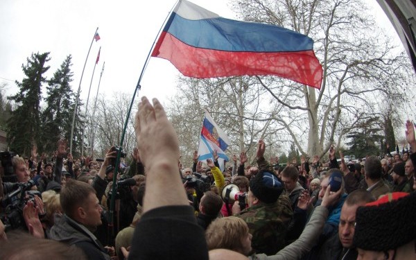 "Putin e furios din cauza Ucrainei". Avertismentul unui fost consilier rus: Rusia ar putea anexa Crimeea