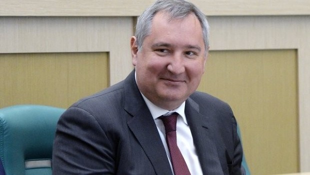 Rogozin, despre poza lui Plahotniuc in care apare alaturi de Bascov si Malicov: "Buratino si Malvina au venit sa-i multumeasca lui Carabas pentru deportarea artistilor"