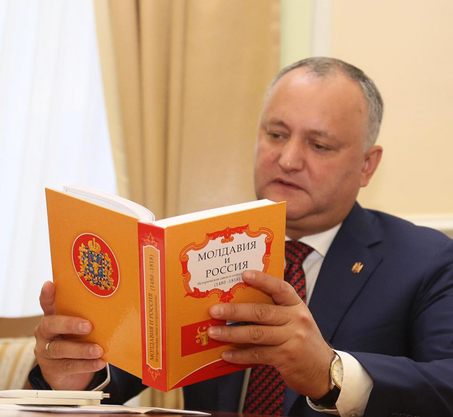 Seful statului pleaca din nou la rusi. Igor Dodon anunta pe facebook ca in octombrie va pleca la Soci pentru a participa summit-ul Sefilor de State CSI - FOTO 