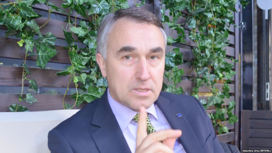 Petras Austrevicius: " Dorim ca UE sa conditioneze sprijinul financiar de aplicarea masurilor anticoruptie" -  Radio Europa Libera