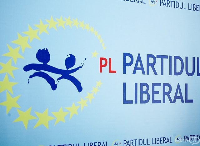 URMARESTE LIVE. Partidul Liberal sustine o conferinta de presa despre referendumul de demitere a lui Dorin Chirtoaca, initiat de socialisti