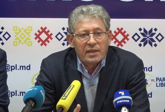 Il crede Ghimpu pe Plahotniuc? Liderul PL: "Eu am dovezi ca tot ce a avut loc impotriva primarului general a fost cu sprijinul PD-ului, inclusiv si votul pentru acest referendum. Poate in al 12-lea ceas s-a trezit"