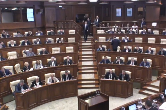 URMARESTE LIVE. Sedinta Parlamentului de astazi, 12 octombrie. Ce decizii urmeaza sa ia alesii poporului
