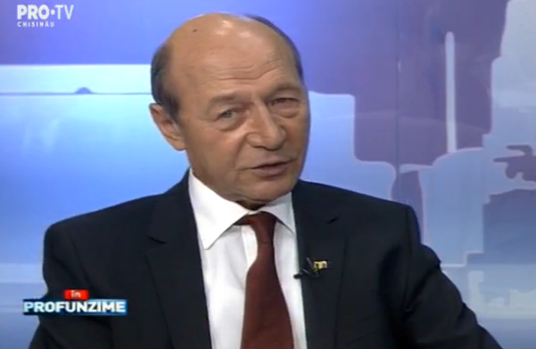 Traian Basescu: "Partidul socialistilor impinge tara inapoi in Federatia Rusa. In timpul lui Voronin s-a stabilit directia Vest. Voronin a fost un pro-moldovean, Dodon este un pro-rus"
