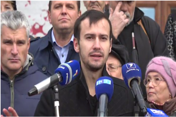URMARESTE LIVE. Conferinta de presa organizata de Partidul Platforma Demnitate si Adevar