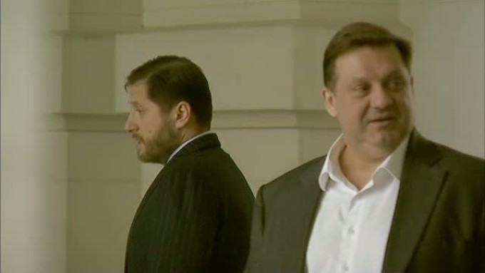 Ginerele lui Basescu, achitat pentru complicitate la santaj. Sergiu Lucinschi, 3 ani cu suspendare
