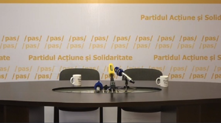 URMARESTE LIVE. PAS sustine o conferinta de presa cu titlul " Comisia pentru constituirea circumscriptiilor a " croit" circumscriptii pe masura lui Plahotniuc si Dodon"