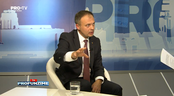 Potrivit unui sondaj, cei mai multi moldoveni cred ca cel mai corupt politician din tara este Vlad Plahotniuc. Ce spune Andrian Candu: "Pun la indoiala aceste sondaje"