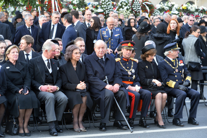Familiile Regale participante la funeraliile Regelui Mihai - GALERIE FOTO