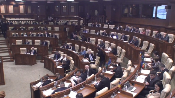 URMARESTE LIVE. Sedinta Parlamentului de astazi, 21 decembrie