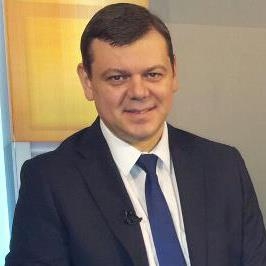 Roman Mihaes: Semne bune la sfarsit de an: remanierea guvernamentala si suportul financiar al UE