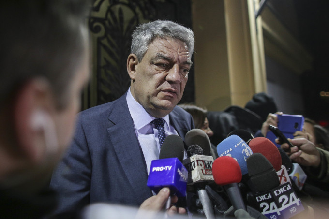 Premierul roman Mihai Tudose si-a anuntat demisia: "Plec cu fruntea sus. Voi vorbi cu presedintele Iohannis"
