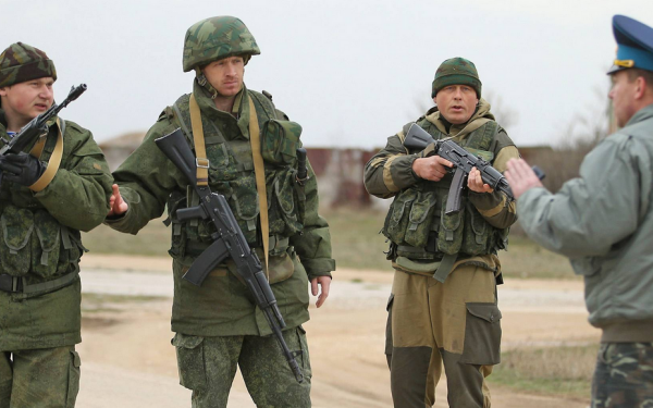 Criza din Ucraina. Un oficial ucrainean sustine ca Rusia a mobilizat 100.000 de militari la frontiera