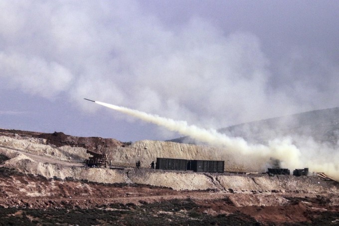 Turcia, acuzata de kurzi ca folossete impotriva lor arme chimice in ofensiva din Afrin