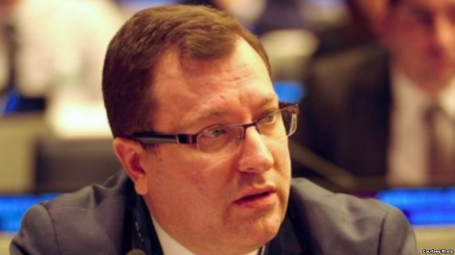 Vlad Lupan: " Majoritatea diplomatilor inlocuiti au fost cei care promovau linia pro-europeana a Guvernului"