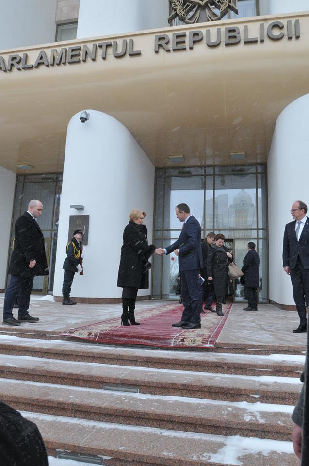 Presedintele Parlamentului Andrian Candu s-a intalnit cu premierul roman Viorica Dancila - GALERIE FOTO