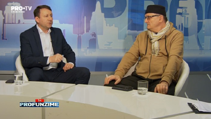 Igor Munteanu si Vasile Botnaru, despre demisionarea lui Tanase si cine a publicat interceptarea telefonica dintre el si Platon: "Este o scuturatura pentru guvernul Filip. O schimbare a tacticilor". "S-a grabit sa faca chestia asta"