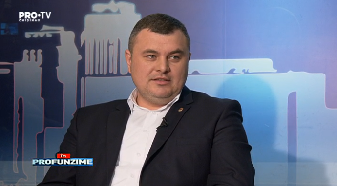 Novac: "Silvia Radu va fi adusa la primarie de PD pe usa din spate." Cebotari: "Radu nu este candidatul nostru." Botan: "Povestea cu candidatul unic avantajeaza PD"