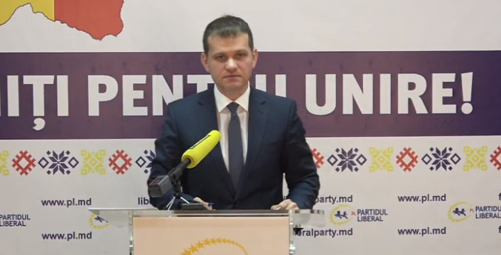 Valeriu Munteanu: "Silvia Radu este inaripata si sustinuta puternic de PDM si consilierii socialisti. Doi parteneri importanti ai Chisinaului, pe proiecte, BERD SI BEI, nu mai recunosc relatia pe care o au cu primaria"