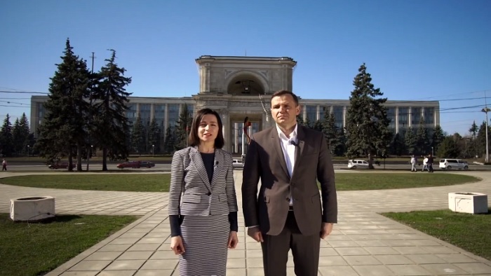 A inceput batalia spoturilor electorale pentru localele din Chisinau. Liderul PPDA, Andrei Nastase a postat un filmulet in care apare alaturi de Maia Sandu: "Voi fi primarul oamenilor". "Capitala are nevoie de schimbare" - VIDEO