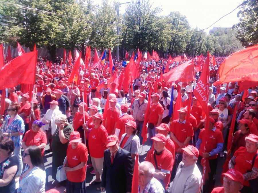 URMARESTE LIVE. PMAN e rosie. De 1 mai, socialistii organizeaza un mars acolo. La eveniment participa si Dodon