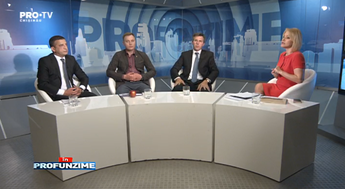 Chirtoaca: "Silvia Radu i-a impus pe subalternii sai sa adune semnaturi pentru ea. Alegerile fiind anticipate, avem riscul sa avem absenteism", Turcanu: "Este firesc", Topolenco: "Lumea s-a saturat de vorbe"