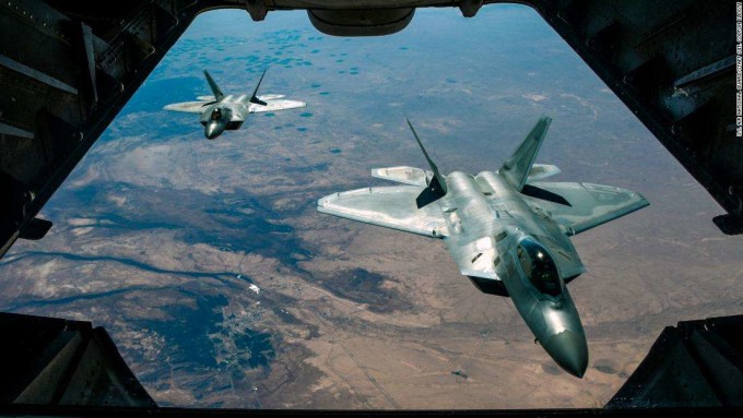 Bombardiere rusesti, interceptate de avioane de lupta americane in apropiere de Alaska
