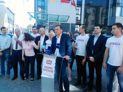 URMARESTE LIVE. Conferinta de presa sustinuta de candidatul PPDA la functia de primar general al municipiului Chisinau, Andrei Nastase