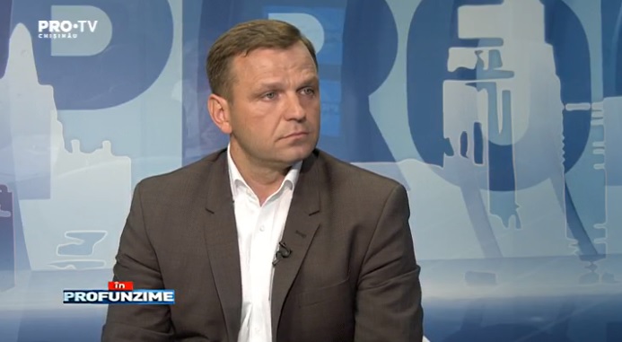 Cum va colabora Nastase cu autoritatile centrale daca va fi ales primar al capitalei: "Daca ne vor pune bete in roate, vom apela la oameni, am putea iesi la proteste"