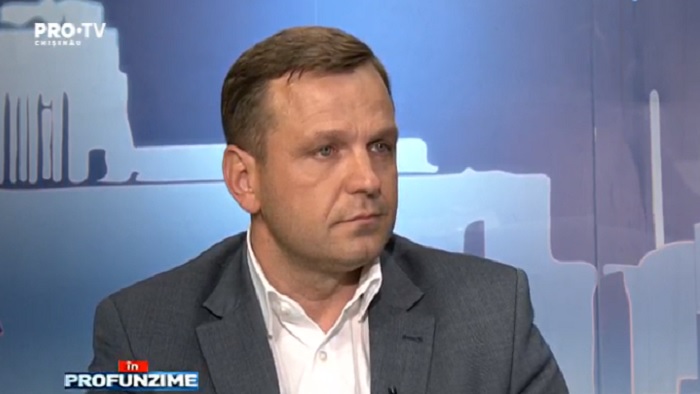 Cum raspunde Andrei Nastase la intrebarea: "Va ramane Codreanu si Grozavu la Primarie": "Eu sunt un om care respecta legea"