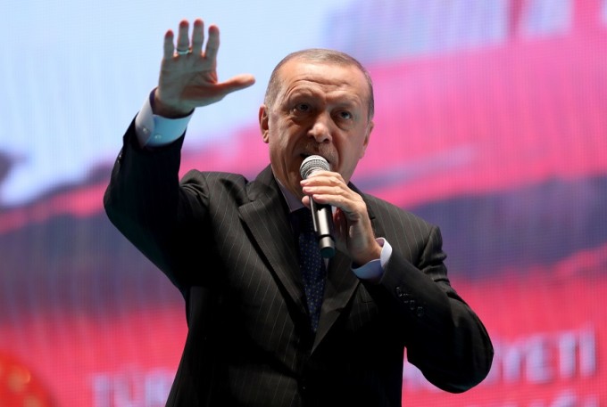 Erdogan ameninta cu iesirea din NATO. Cu ce il santajeaza liderul turc pe Trump
