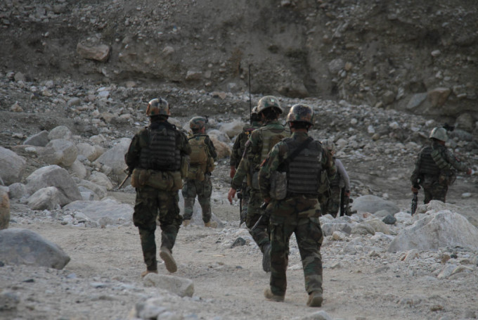 Atac sinucigas in Afganistan asupra unei patrule NATO: 3 soldati au fost ucisi