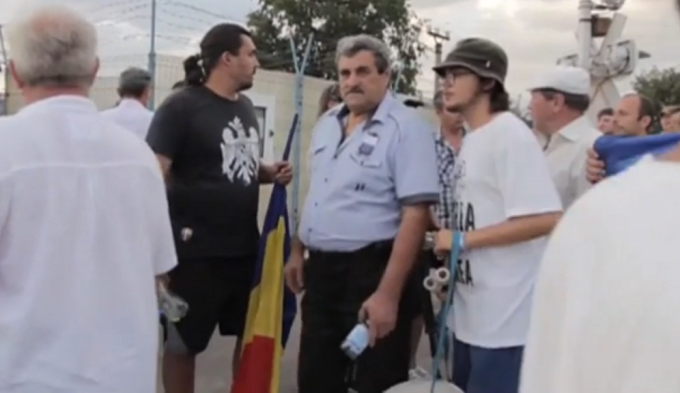 Acces interzis in Moldova pentru un grup de cetateni romani: "Perturba ordinea publica"
