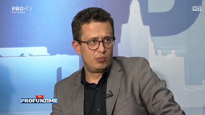 Pistrinciuc, catre Sirbu: "Va fac o propunere: guvernul sa plece in demisie. Sa revenim la normal, sa restabilim legaturile cu UE, daca tot spuneti ca eu am facut ca sa le pierdem"
