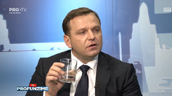 Nastase, despre plecarea lui Sergiu Cioclea din functia de guvernator al BNM: "Nu a putut rezista presiunilor. UE a cerut publicarea raportul Kroll, iar Plahotniuc si Filip - de a nu publica raportul"