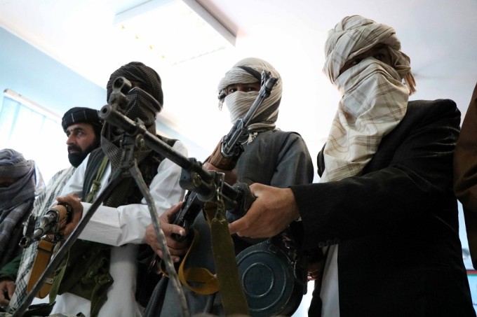 Un lider militar taliban de rang inalt a fost ucis de o drona americana