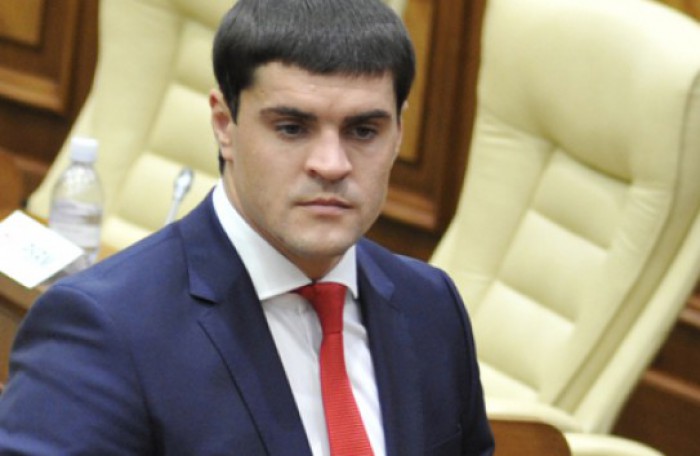 Constantin Tutu, invitat astazi la dezbaterile de la PRO TV. Profilul candidatului PD pe circumscriptia uninominala 33 - moldovacurata.md