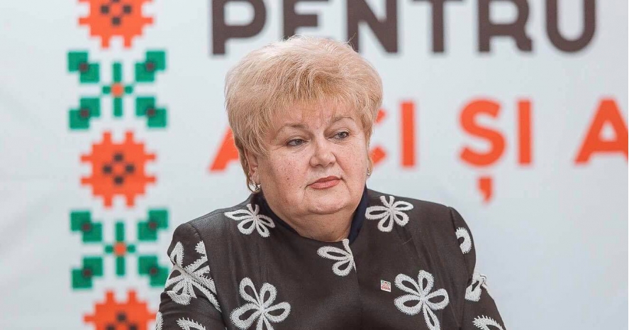 Reghina Apostolova, invitata astazi la dezbaterile de la PRO TV. Profilul concurentei Partidului Sor pe circumscriptia uninominala 28
