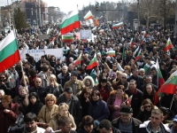 Guvernul bulgar pregateste CONCEDIERI MASIVE