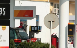 Gazul lichefiat s-a scumpit cu 80 de bani la statiile Peco din Republica Moldova