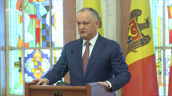 Igor Dodon ameninta ca ar fi gata sa dizolve Parlamentul, care inca nici nu a fost creat: "Voi convoca prima sedinta a parlamentului si voi fi gata sa inaintez un prim-ministru..."