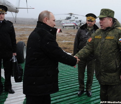 Criza in Ucraina. Vladimir Putin a plasat fortele armate din centrul Rusiei in"stare de alerta maxima"