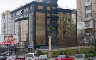 Adevarul: Cine este Vlad Plahotniuc? Un extraterestru sau Abramovici de Moldova