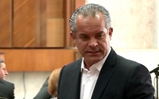 Plahotniuc, "mai aproape de oameni"? A plecat la Bruxelles alaturi de colegii din Coalitie