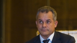 Comunistii nu vor ca Plahotniuc sa-si depuna mandatul: "Care din Plahotniuci a semnat cererea?"
