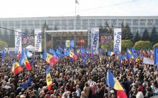 Lupu explica de ce Leanca si Corman nu au luat cuvant la manifestatia din 3 noiembrie